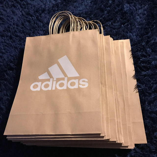 adidas(アディダス)の14袋 ショップ袋 アディダス レディースのバッグ(ショップ袋)の商品写真