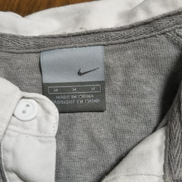 NIKE(ナイキ)のナイキ シャツ Mサイズ レディースのトップス(Tシャツ(半袖/袖なし))の商品写真