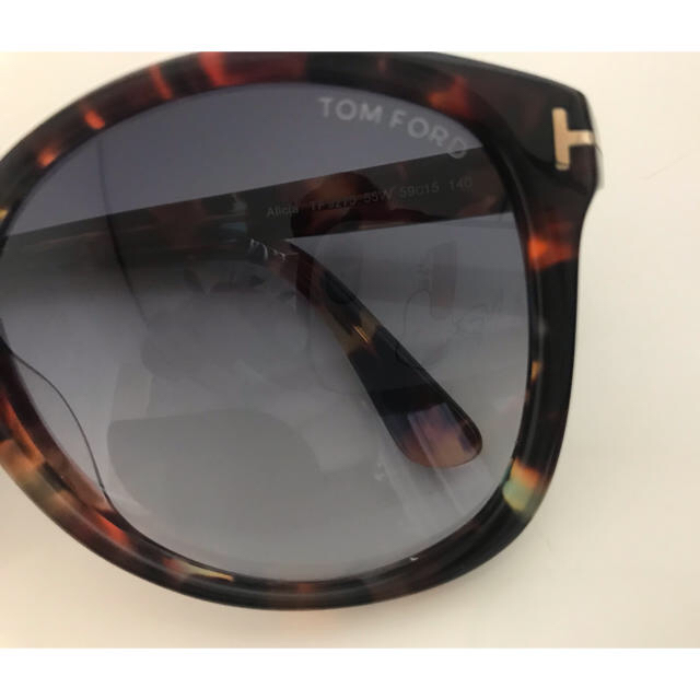 TOM FORD(トムフォード)のトムフォード サングラス レディースのファッション小物(サングラス/メガネ)の商品写真