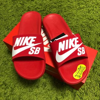 ナイキ(NIKE)の24cm NIKE BENASSI SB RED ナイキ ベナッシ 赤 レッド(サンダル)