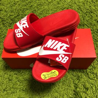 ナイキ(NIKE)の26cm NIKE BENASSI SB RED ナイキ ベナッシ 赤 レッド(サンダル)