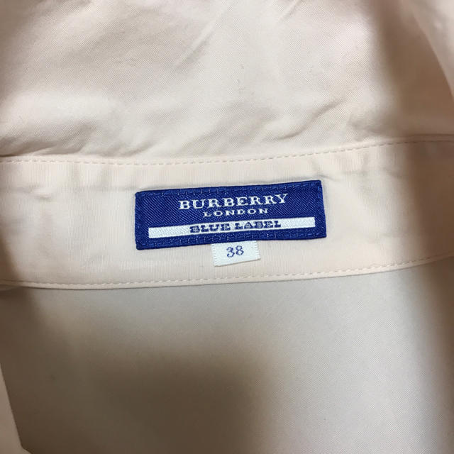 BURBERRY BLUE LABEL(バーバリーブルーレーベル)のてれてれさ様専用 Burberry  ノースリーブ  シャツ レディースのトップス(シャツ/ブラウス(半袖/袖なし))の商品写真