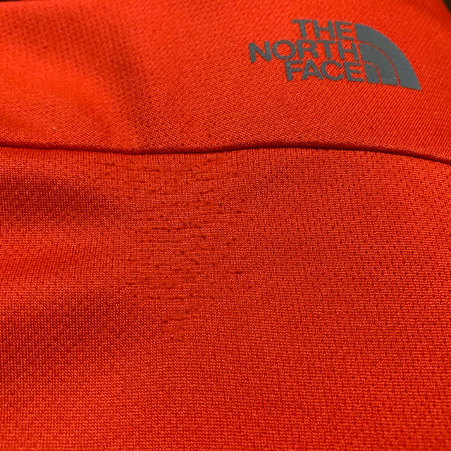 THE NORTH FACE(ザノースフェイス)のザ ノースフェイス ジップアップTシャツ Lサイズ スポーツ/アウトドアのランニング(ウェア)の商品写真