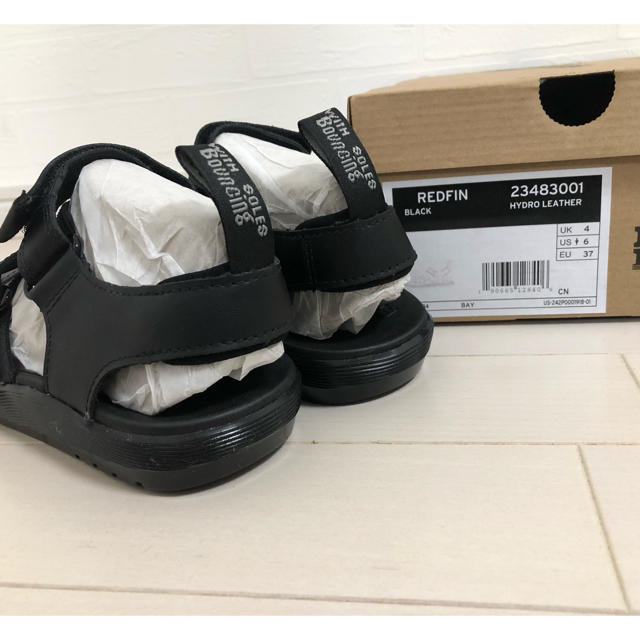 新品未使用】23.0 ドクターマーチン REDFIN サンダル | loneoakpoint.com