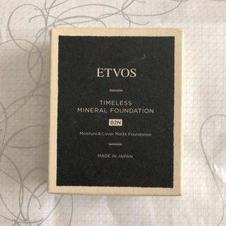 エトヴォス(ETVOS)のエトヴォス タイムレスミネラルファンデーション02N 新品未使用(ファンデーション)