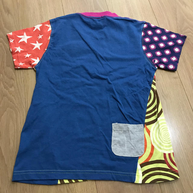 切り替えTシャツ140cm キッズ/ベビー/マタニティのキッズ服男の子用(90cm~)(Tシャツ/カットソー)の商品写真