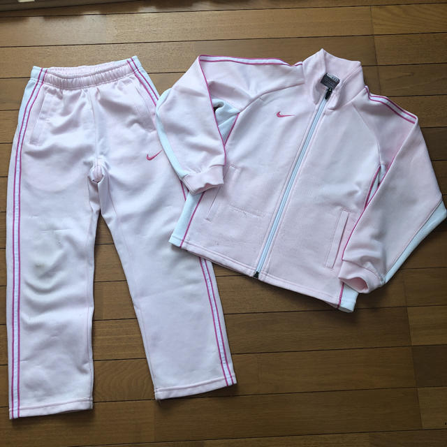 NIKE(ナイキ)のナイキ ジャージ キッズ/ベビー/マタニティのキッズ服女の子用(90cm~)(その他)の商品写真