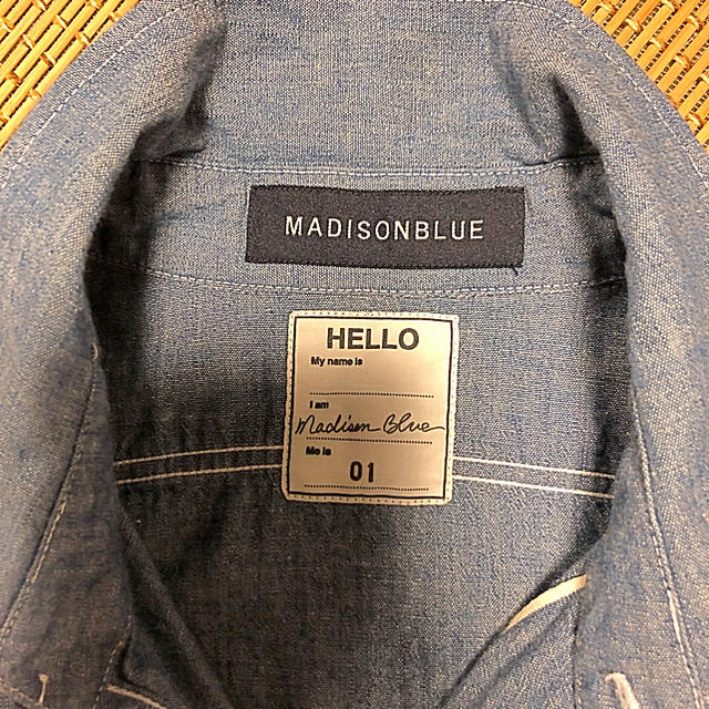 MADISONBLUE(マディソンブルー)の定番 シャンブレーシャツ レディースのトップス(シャツ/ブラウス(長袖/七分))の商品写真