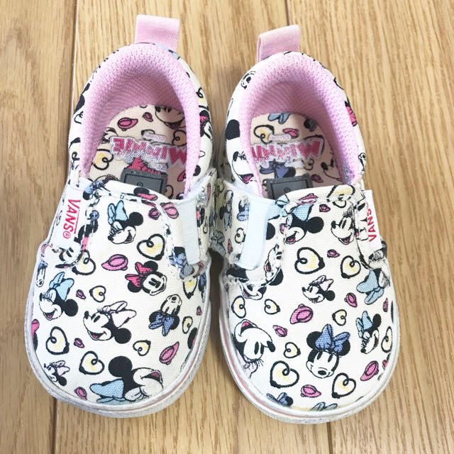 VANS(ヴァンズ)の【k.love様専用】ミニー、サンダル 13〜13.5cm 女の子 子供靴 キッズ/ベビー/マタニティのベビー靴/シューズ(~14cm)(スニーカー)の商品写真