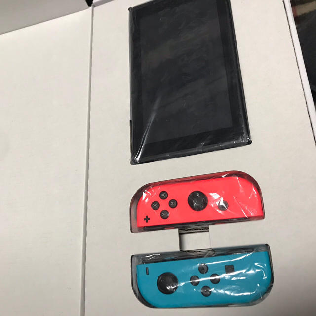 新品 任天堂 スイッチ ネオン 2