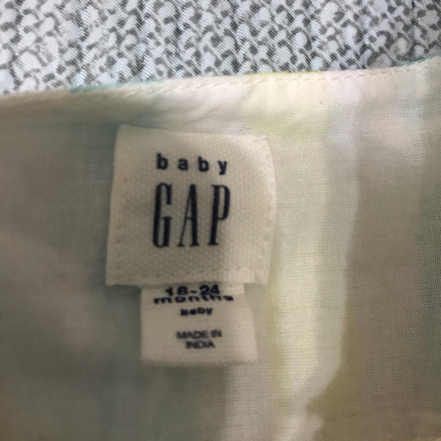 babyGAP(ベビーギャップ)のBABY GAP ワンピース(ベビー服〜85cm) キッズ/ベビー/マタニティのベビー服(~85cm)(ワンピース)の商品写真