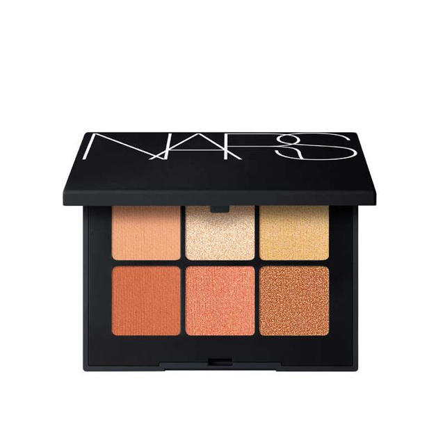 NARS(ナーズ)のNARS ヴォワヤジュールアイシャドーパレット 1193 コスメ/美容のベースメイク/化粧品(アイシャドウ)の商品写真