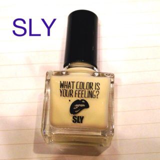 スライ(SLY)のSLY♡未使用パステルイエローマニキュア(その他)