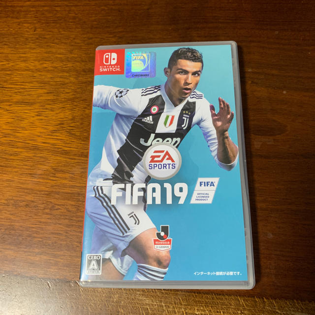 Nintendo Switch(ニンテンドースイッチ)のFIFA19 Switch エンタメ/ホビーのゲームソフト/ゲーム機本体(家庭用ゲームソフト)の商品写真