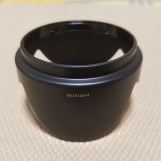 パナソニック(Panasonic)のLUMIX 14-140 F3.5-5.6用 フード 美品(レンズ(ズーム))