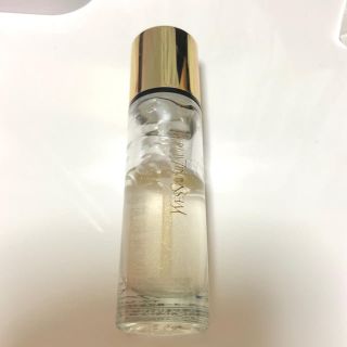 イヴサンローランボーテ(Yves Saint Laurent Beaute)のYSL ラディアントタッチ ブラープライマー 化粧下地 メイクアップベース(化粧下地)