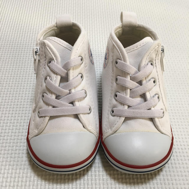 CONVERSE(コンバース)のCONVERSE ベビーシューズ 白 13.5cm キッズ/ベビー/マタニティのベビー靴/シューズ(~14cm)(スニーカー)の商品写真