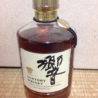 サントリー(サントリー)のサントリー響 旧ボトル 裏ゴールドラベル金キャップ 700ml(ウイスキー)