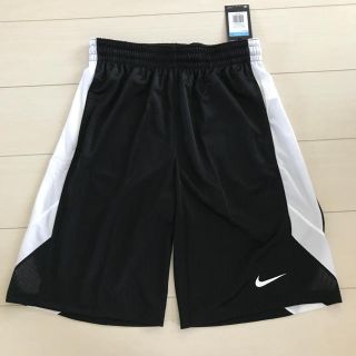 ナイキ(NIKE)のナイキ ショートパンツ L 新品 バスケットボール 718344-010(ショートパンツ)