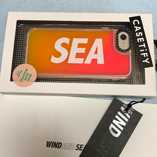 Ron Herman(ロンハーマン)のWIND AND SEA iPhone7.8ケース Orange スマホ/家電/カメラのスマホアクセサリー(iPhoneケース)の商品写真