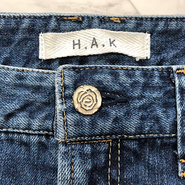 H.A.K(ハク)のH.A.K デニムスカート レディースのスカート(ひざ丈スカート)の商品写真