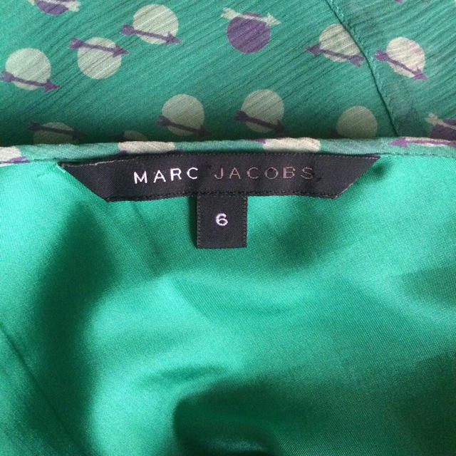 MARC BY MARC JACOBS(マークバイマークジェイコブス)の【美中古】マークバイ シルクブラウス レディースのトップス(シャツ/ブラウス(半袖/袖なし))の商品写真