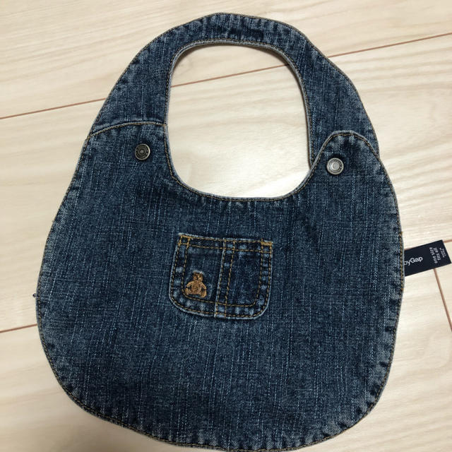 babyGAP(ベビーギャップ)のスタイ キッズ/ベビー/マタニティのこども用ファッション小物(ベビースタイ/よだれかけ)の商品写真