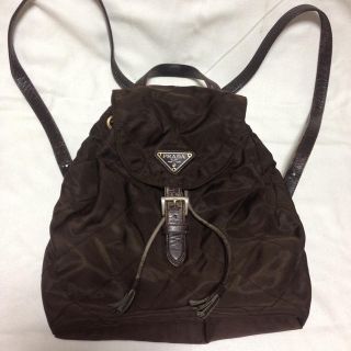 プラダ(PRADA)のPRADA♡ブラウンリュック♡火曜日まで(リュック/バックパック)