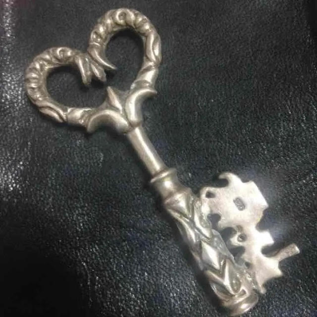 Chrome Hearts(クロムハーツ)のSMART アラベスク ハートのカギ メンズのアクセサリー(ネックレス)の商品写真