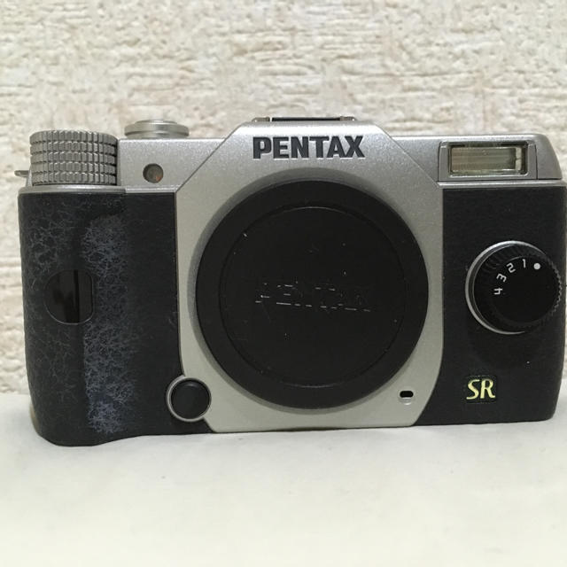 PENTAX(ペンタックス)のPENTAX Q7 スマホ/家電/カメラのカメラ(ミラーレス一眼)の商品写真