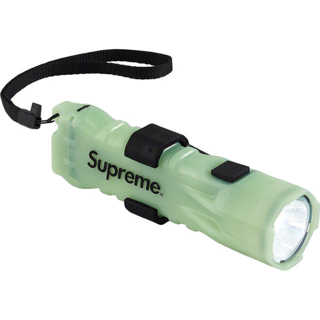 supreme pelican 3310PL flashlight 懐中電灯