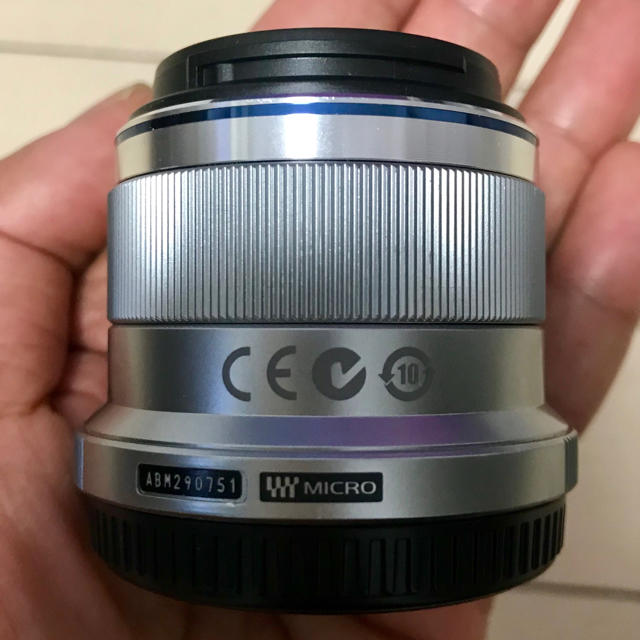 OLYMPUS(オリンパス)のolympus m.zuiko 45mm f1.8 スマホ/家電/カメラのカメラ(レンズ(単焦点))の商品写真