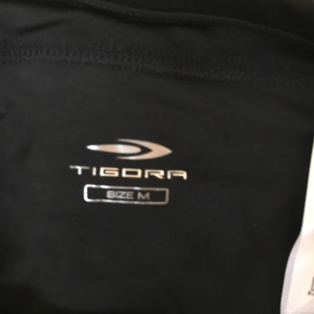 TIGORA(ティゴラ)のTIGORA スポーツインナー スポーツ/アウトドアのランニング(ウェア)の商品写真