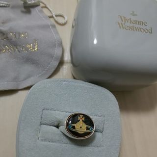 ヴィヴィアンウエストウッド(Vivienne Westwood)のヴィヴィアン ｴﾅﾒﾙ ｵｰﾌﾞﾘﾝｸﾞ 指輪 Ｓｻｲｽﾞ 黒 11号～12号(リング(指輪))