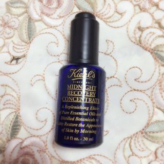 キールズ(Kiehl's)のミッドナイトボタニカルコンセントレート(美容液)