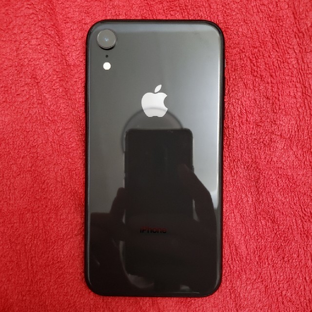 iPhone XR 64GB ブラック SIMロック解除済み スマホ/家電/カメラのスマートフォン/携帯電話(スマートフォン本体)の商品写真
