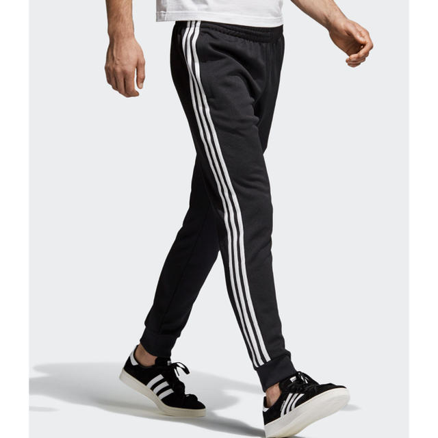 adidas(アディダス)の【adidas】トラックパンツ アディダスオリジナルス メンズのトップス(ジャージ)の商品写真