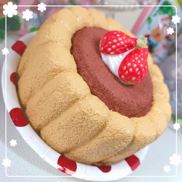 手作りスクイーズ ビスキュイチョコケーキ ハンドメイドのハンドメイド その他(その他)の商品写真