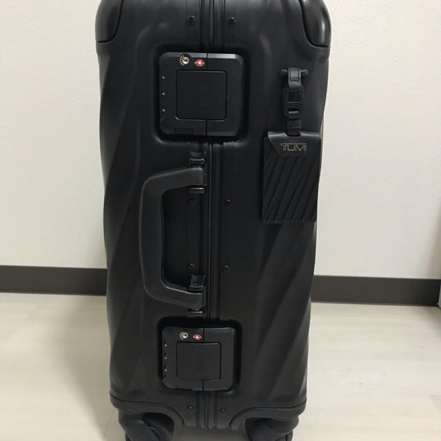 直営店に限定 TUMI - TUMI キャリーケース【アルミ】31L トラベルバッグ/スーツケース