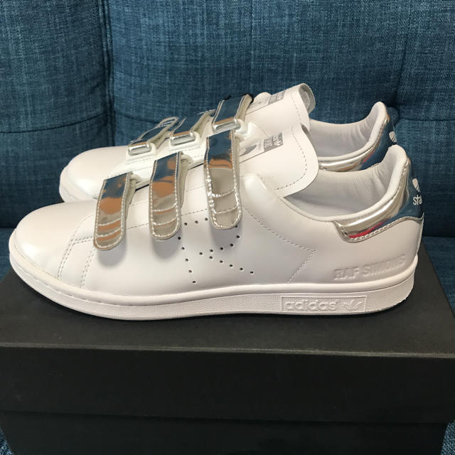 RAF SIMONS(ラフシモンズ)の新品 adidas × raf simons スタンスミス ベルクロ メンズの靴/シューズ(スニーカー)の商品写真