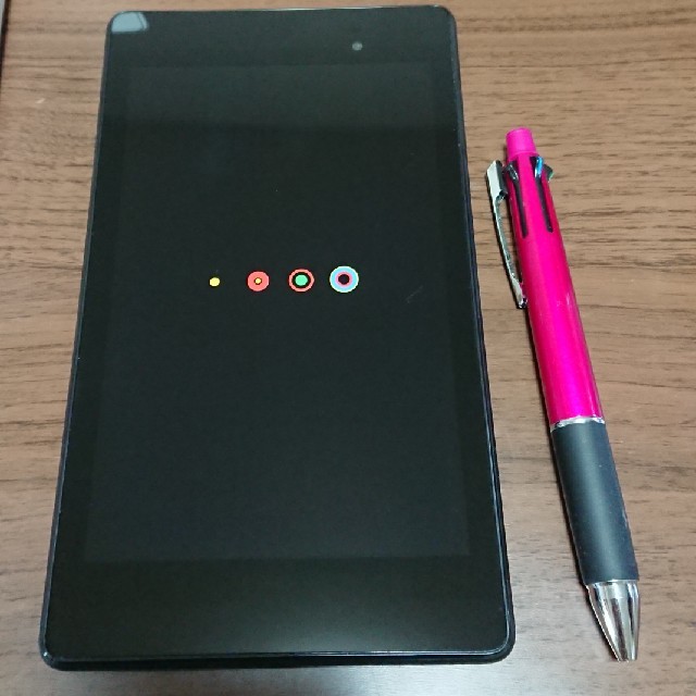 NEXUS7(ネクサス7)のASUS Nexus7 (Wi-Fiモデル/ストレージ16GB/メモリ2GB) スマホ/家電/カメラのPC/タブレット(タブレット)の商品写真