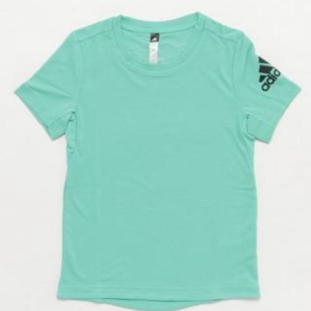 adidas(アディダス)のタグ付き新品です！！アディダス Tシャツ2枚セット キッズ/ベビー/マタニティのキッズ服男の子用(90cm~)(Tシャツ/カットソー)の商品写真