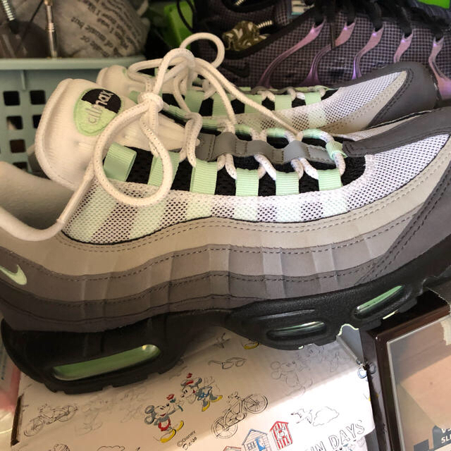 NIKE(ナイキ)のエアマックス95 mint メンズの靴/シューズ(スニーカー)の商品写真