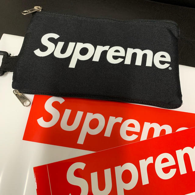 モバイルケース/カバーsupreme モバイルポーチ