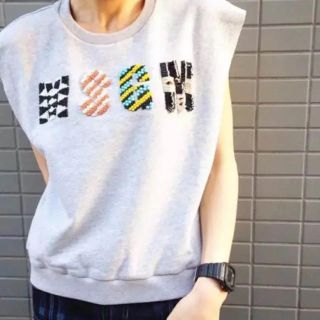 エムエスジイエム(MSGM)のMSGM ビーズロゴスウェット(カットソー(半袖/袖なし))