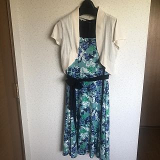 ローラアシュレイ(LAURA ASHLEY)のローラアシュレイワンピースとボレロのセット(その他ドレス)