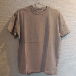 ケービーエフ(KBF)のKBF 新品タグ付き 半袖 Tシャツ(Tシャツ(半袖/袖なし))