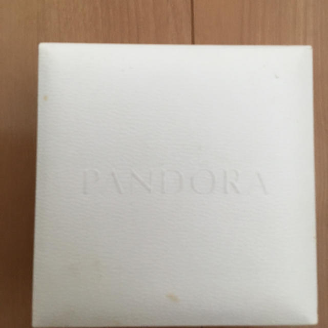 Pandoraブレスレット