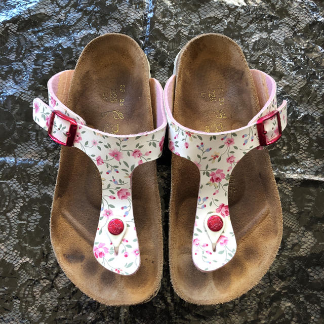 BIRKENSTOCK(ビルケンシュトック)のビルケンシュトック サンダル  レディースの靴/シューズ(サンダル)の商品写真