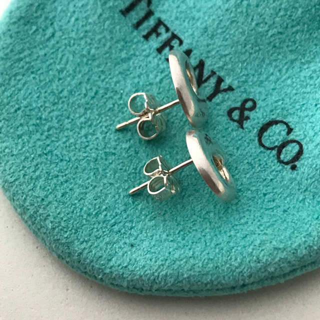 Tiffany & Co. - Tiffany エターナルサークル ピアスの通販 by こう